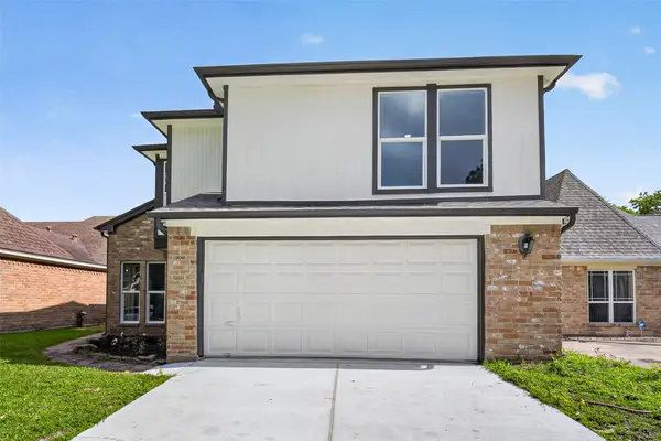 13834 Sheri Hollow Lane, Houston, TX 77082