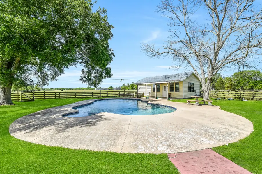 3358 County Road 172, Alvin, TX 77511 - #2