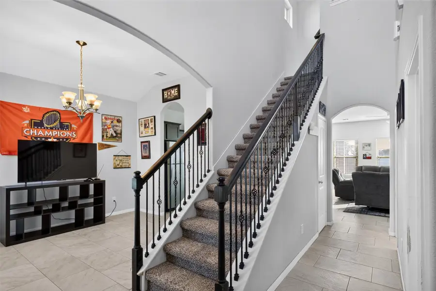 394 Lake Line Drive, Alvin, TX 77511 - #3