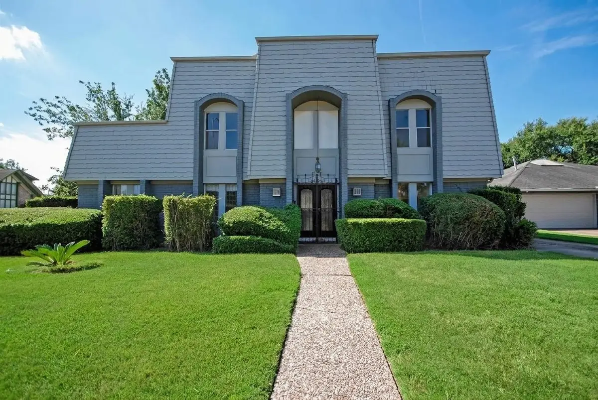 6103 Portal Drive, Houston, TX 77096 - #1