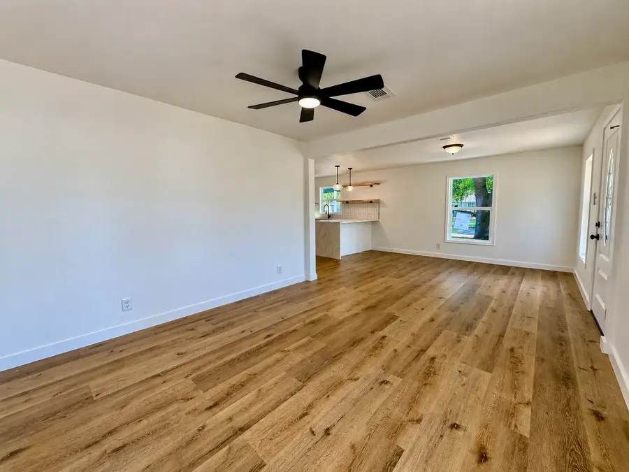 925 Joseph Street, Pasadena, TX 77506 - #2