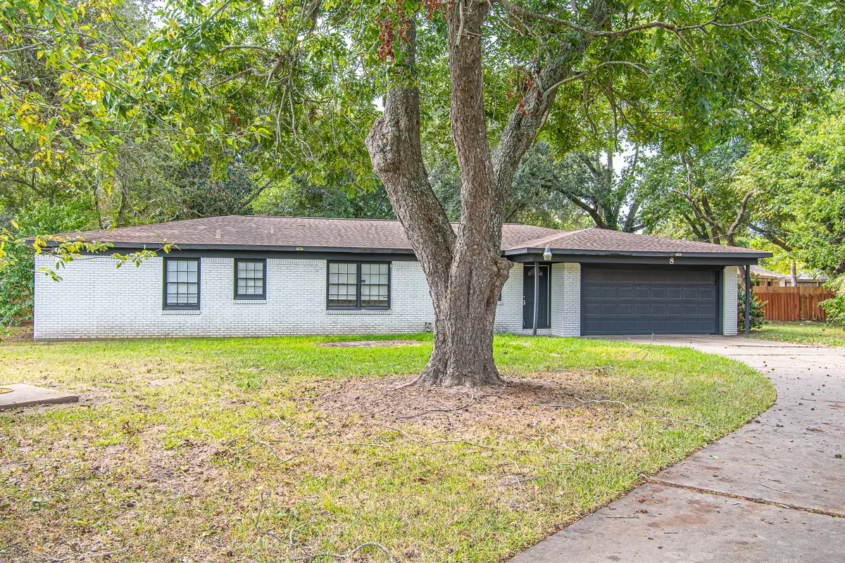 8 Coronado Circle, La Marque, TX 77568 - #1