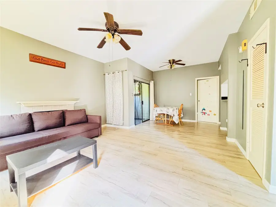 6602 Harbor Town Drive #505, Houston, TX 77036 - Image #2