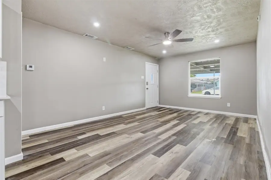 2307 Windsor Lane, Pasadena, TX 77506 - #3