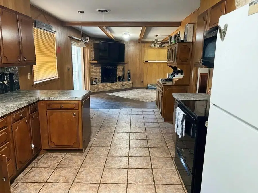 412 Sunset Drive, Hereford, TX 79045 - #3