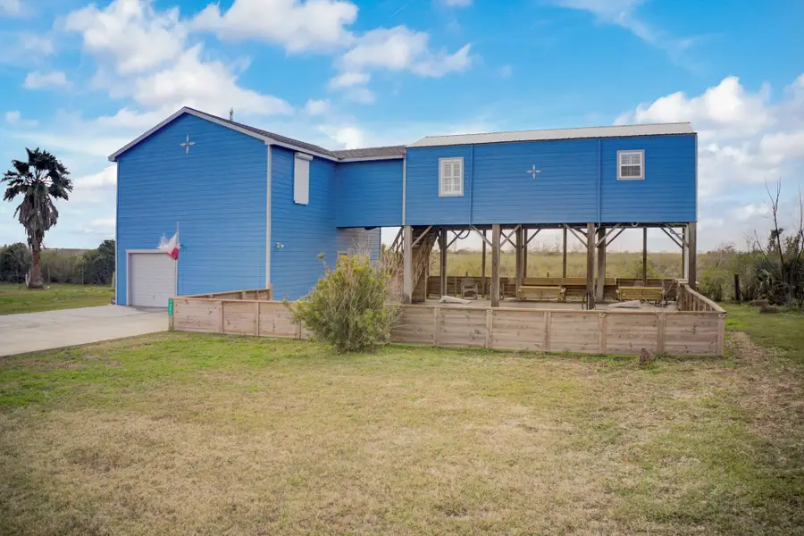 1321 Melody Lane, Crystal Beach, TX 77650 - Image #2