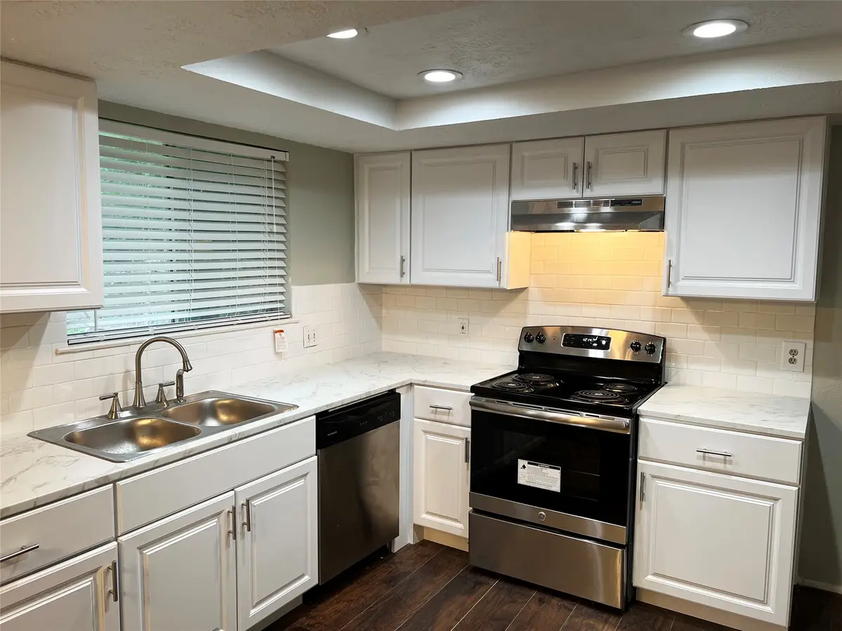 10310 Overview Drive, Sugar Land, TX 77498 - #1