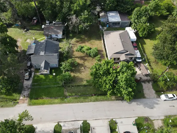 8133 Gallahad Street, Houston, TX 77078