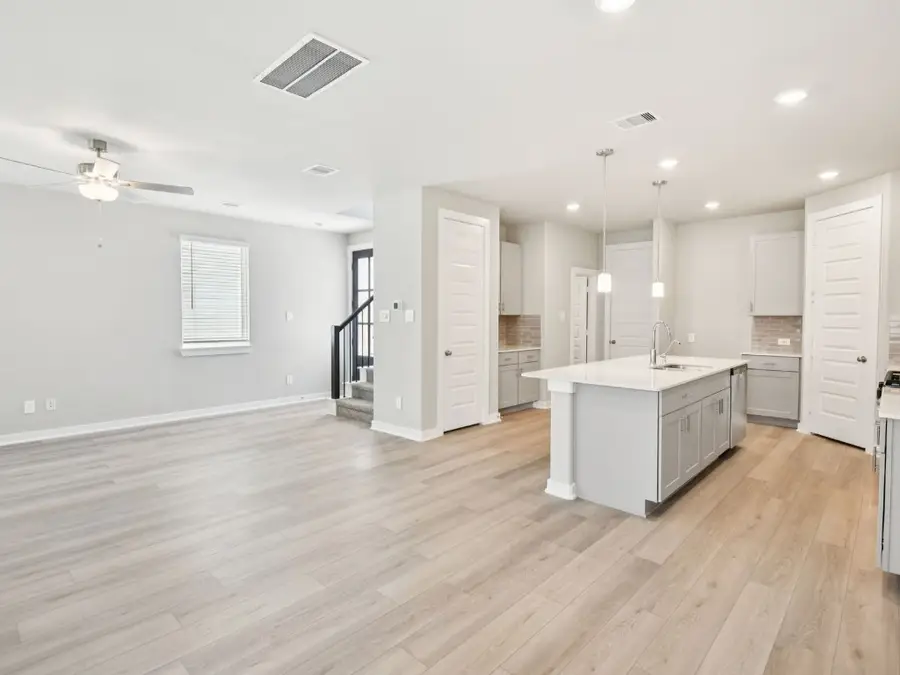 700 Sand Dollar Drive, Kemah, TX 77565 - #3