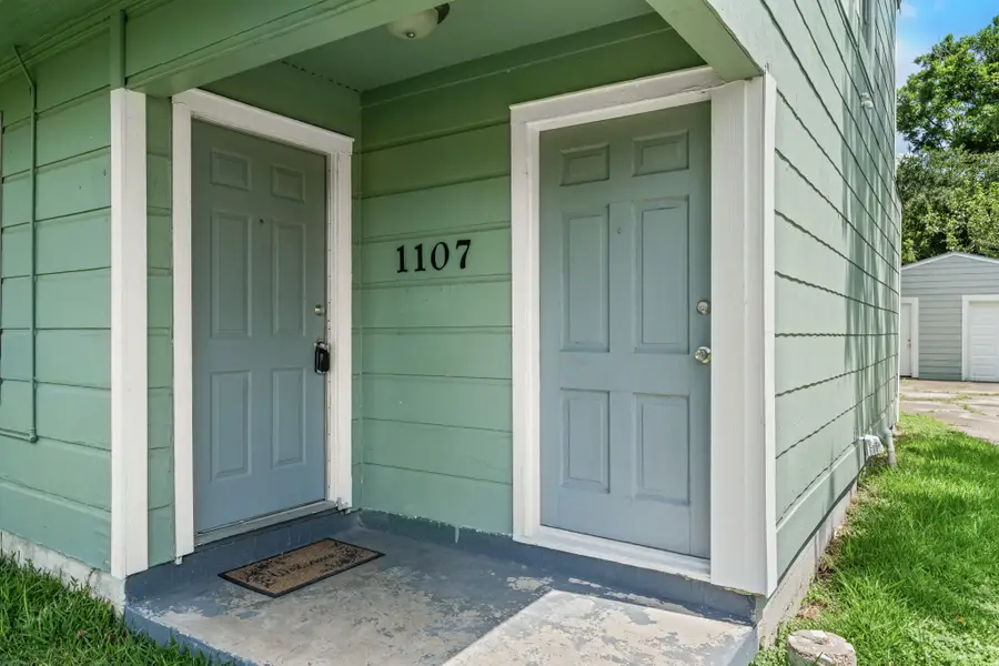 1107 3rd Avenue N, Texas City, TX 77590 - Image #2