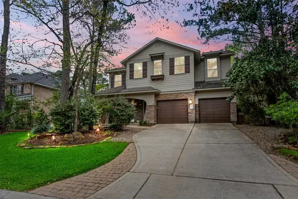 110 S Longsford Circle, The Woodlands, TX 77382
