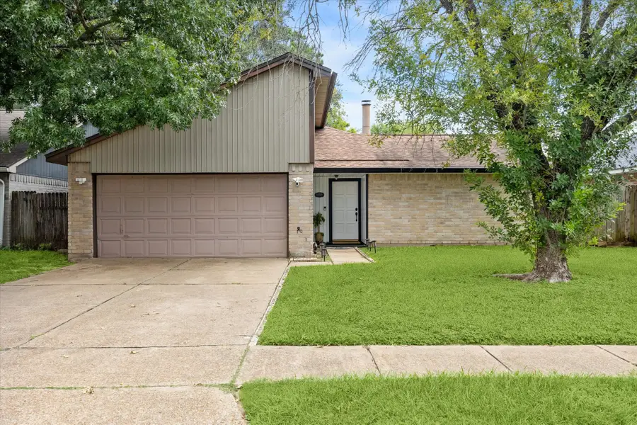 11526 Villa Heights Drive, Houston, TX 77066 - Image #2