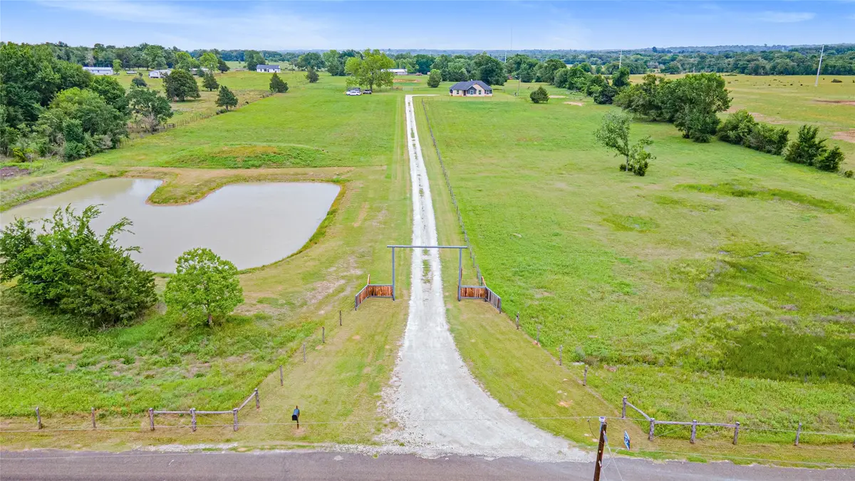596 J W Martine Road, Hearne, TX 77859 - #1