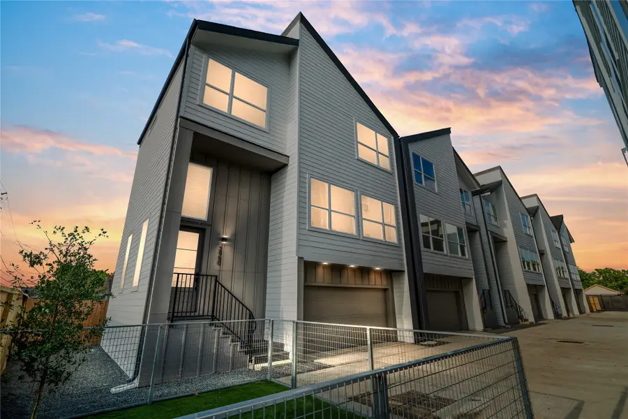 2948 Pitzlin Street, Houston, TX 77023 - Image #2