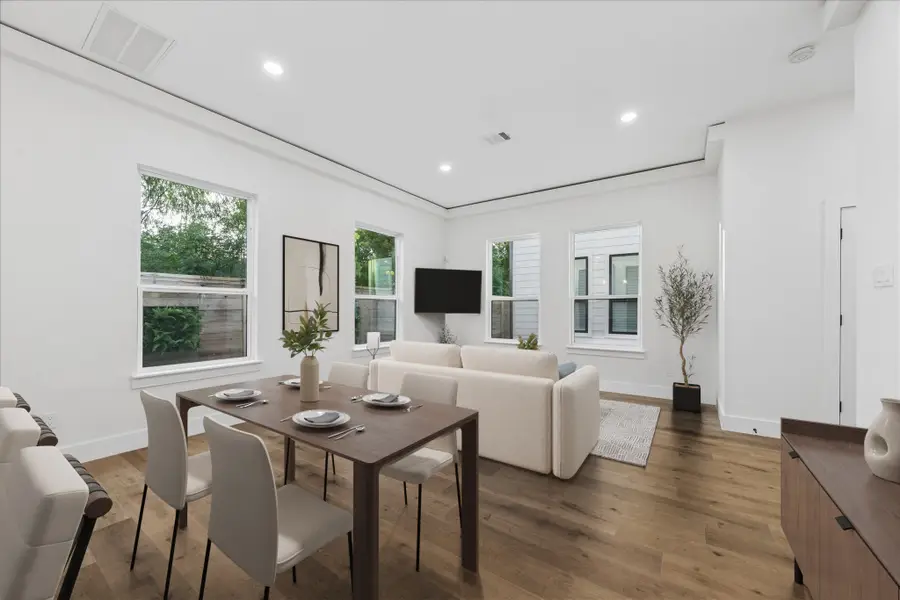 5807 Outer Banks Street, Houston, TX 77091 - #3