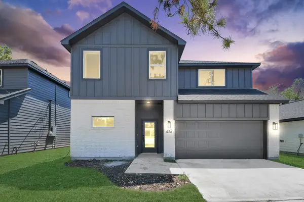 426 Woodlake Drive, Huffman, TX 77336