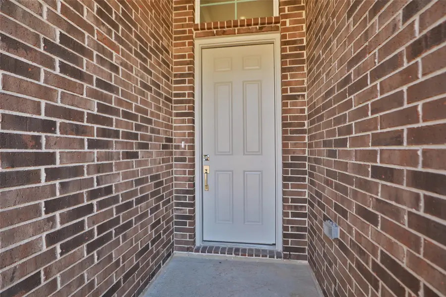 2127 Villa Flora Lane, Friendswood, TX 77546 - Image #2