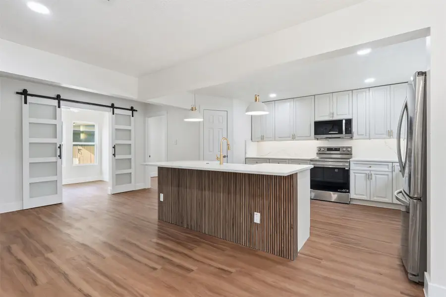 8203 Ivan Reid Drive, Houston, TX 77040 - Image #3