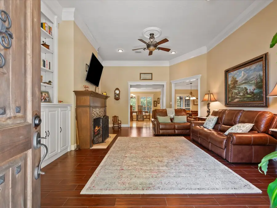 184 Springs Edge Drive, Conroe, TX 77356 - #3