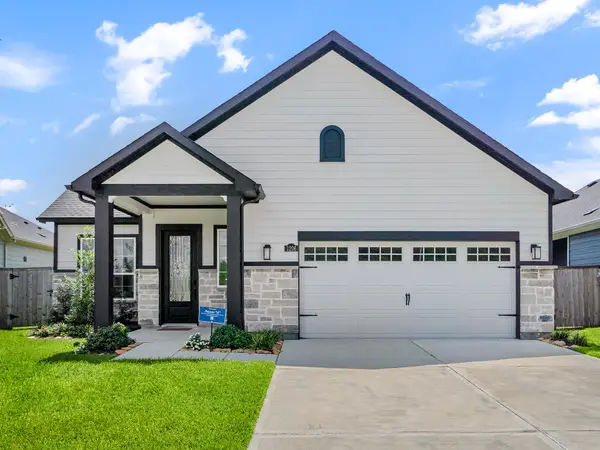 1206 Hidden Oaks Dr, Tomball, TX 77375