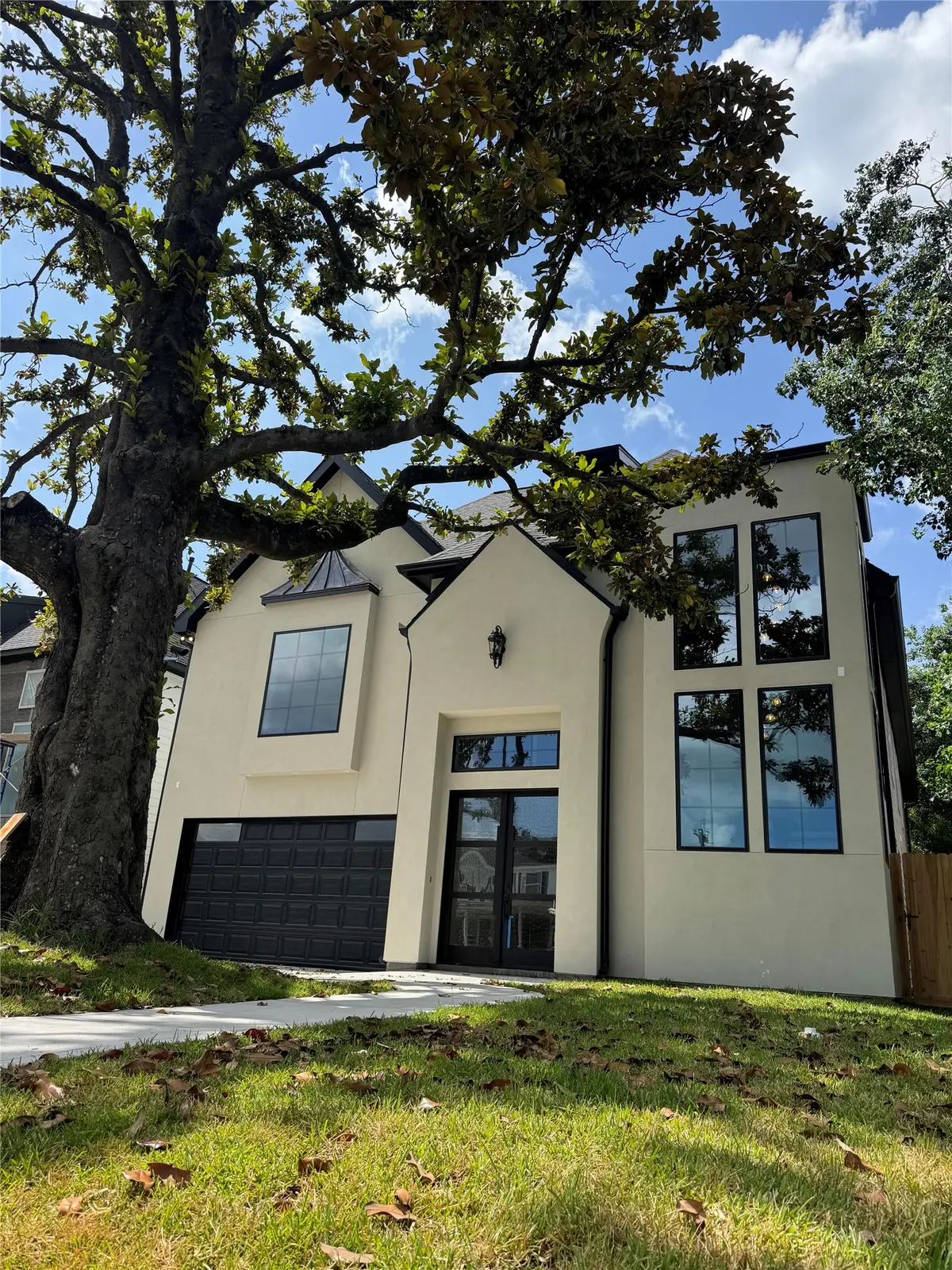 416 Eleanor St, Houston, TX 77009 - #1