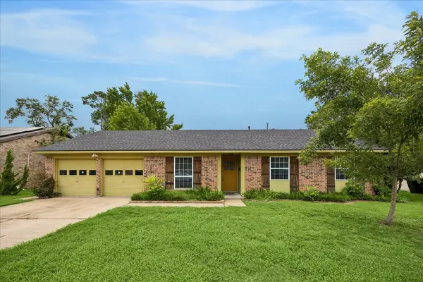 9242 Blankenship Drive, Houston, TX 77080