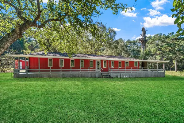21 River Road, Cleveland, TX 77328