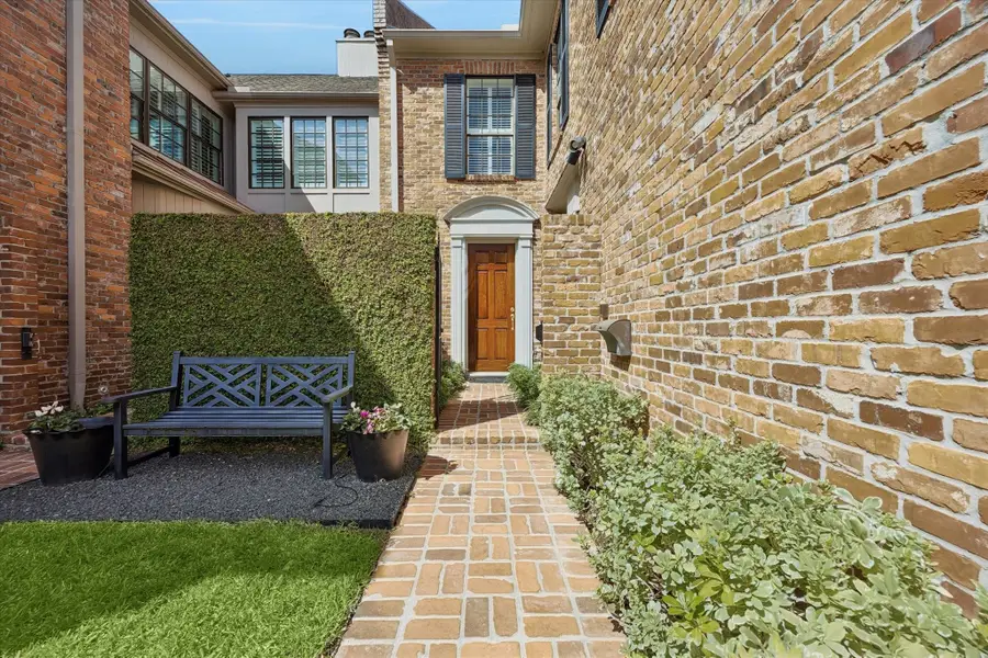 2210 Avalon Place, Houston, TX 77019 - #2