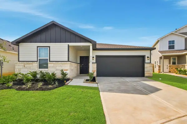 9728 Caney Bend Road, Conroe, TX 77303