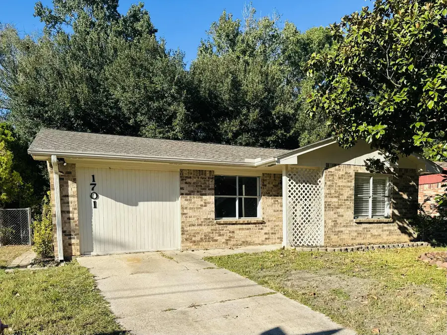 1701 Meridian Court, Conroe, TX 77301 - Image #2