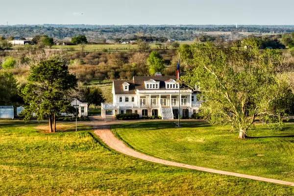 3401 Us Highway 290 E, Brenham, TX 77833