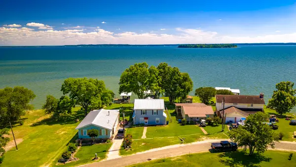 536 Weavers Cove, Livingston, TX 77351
