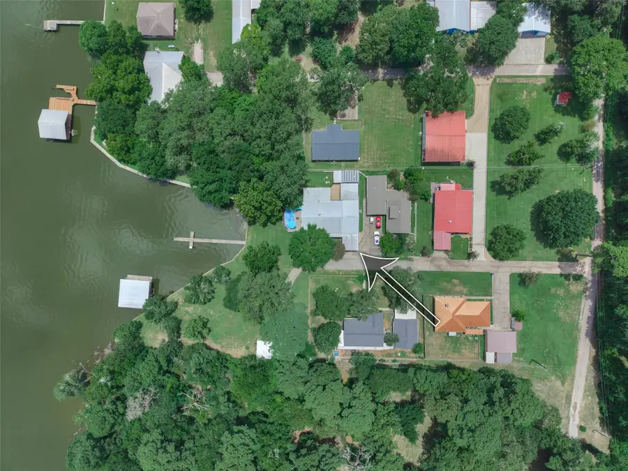 150 N Lakeway Circle, Trinity, TX 75862 - #2