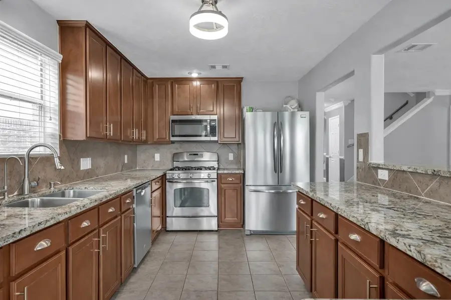 4502 Bridgestone Point Drive, Spring, TX 77388 - #2