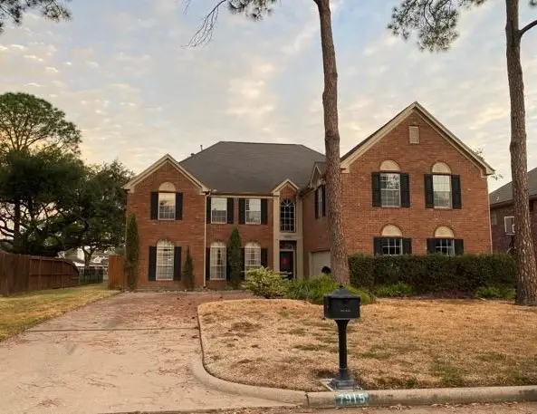 7915 Capri Circle, Houston, TX 77095