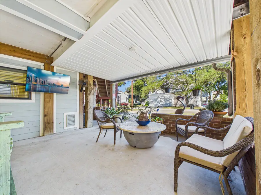 907 Juniper Road, Clear Lake Shores, TX 77565 - #3