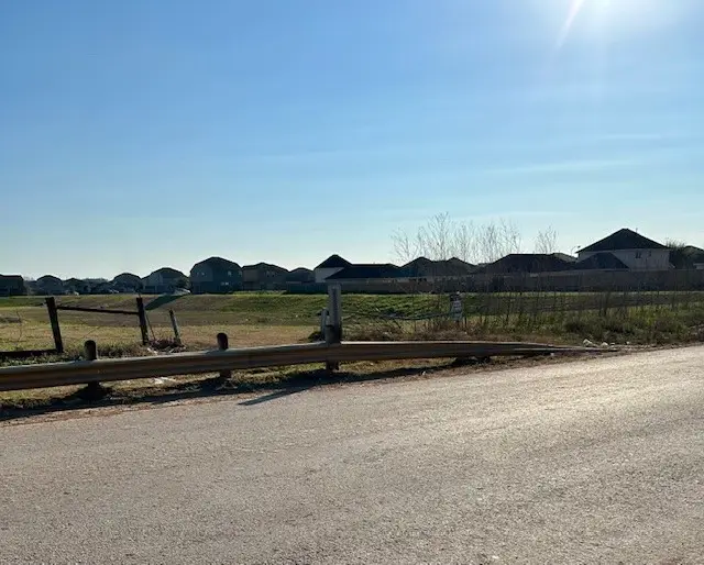 6305 Selinsky Road, Houston, TX 77048 - #3