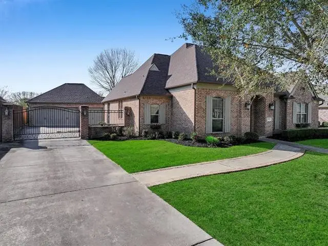 2555 Amberwood Drive, Beaumont, TX 77713 - #3