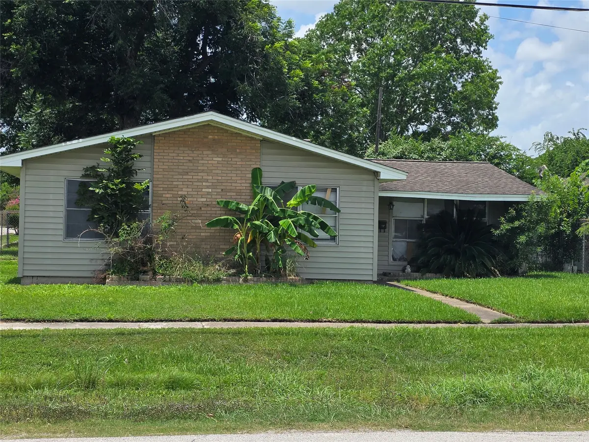 2029 Pech Road, Houston, TX 77055 - #1