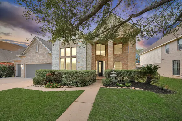 11003 Leigh Woods Drive, Cypress, TX 77433