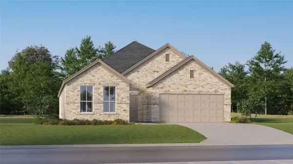 8015 Jade Crest Drive, Angleton, TX 77515