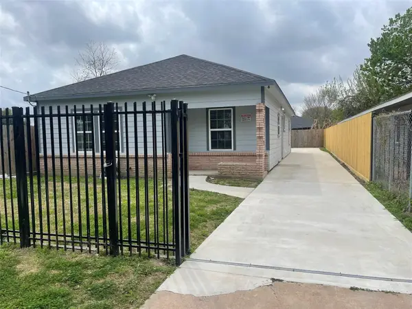 3234 Berry Street, Houston, TX 77004