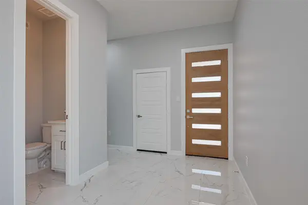 8636 Allwood Street, Houston, TX 77016