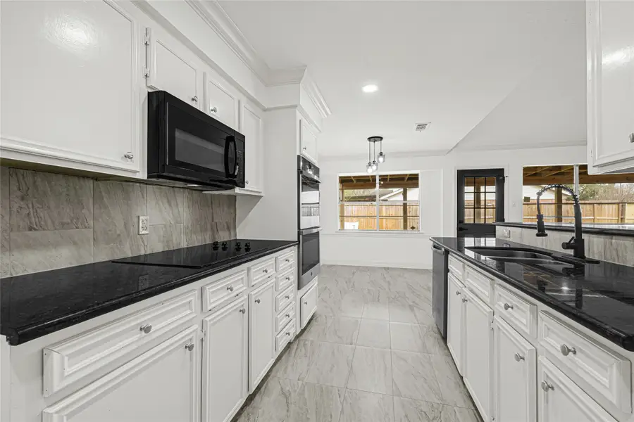 4102 Townes Forest Road, Friendswood, TX 77546 - #3