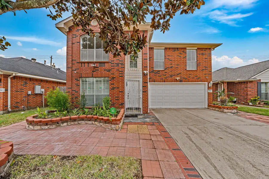 9742 Kingsville Park Drive, Houston, TX 77083 - Image #2