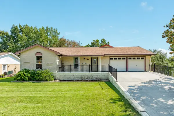 616 Bel Road, Kemah, TX 77565