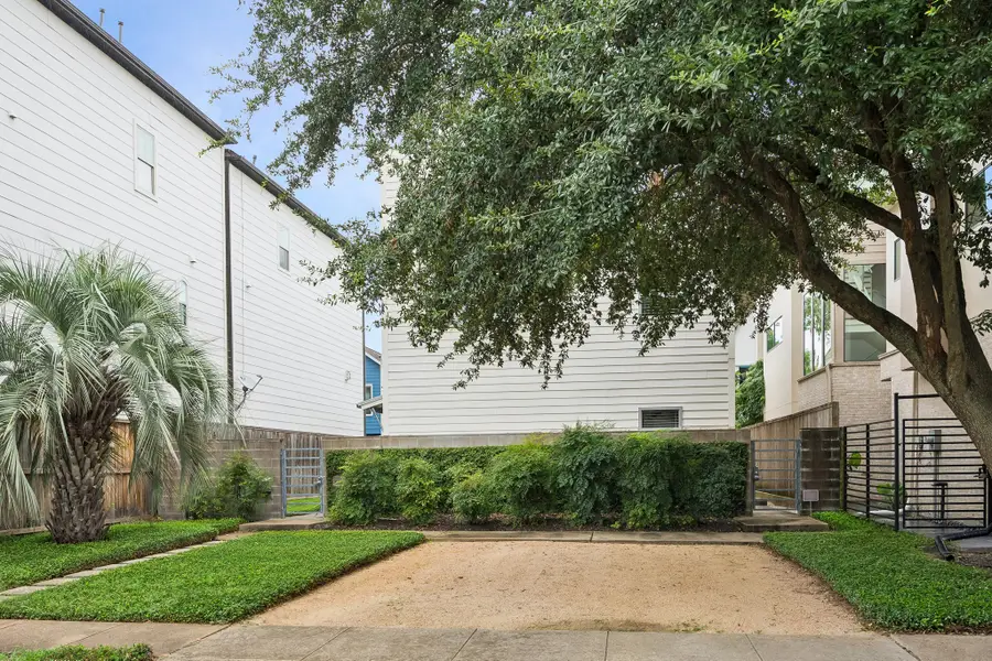 2309 Park Street, Houston, TX 77019 - #2