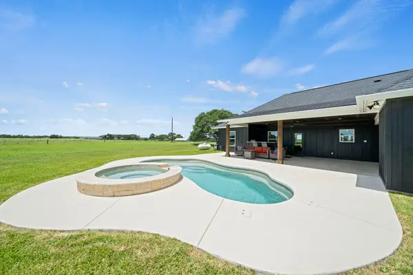 1655 Old Cuero Road, Yoakum, TX 77995