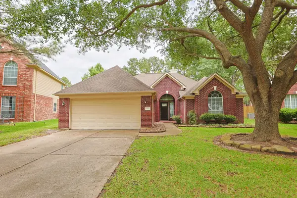 12826 Regal Pine Lane, Houston, TX 77070