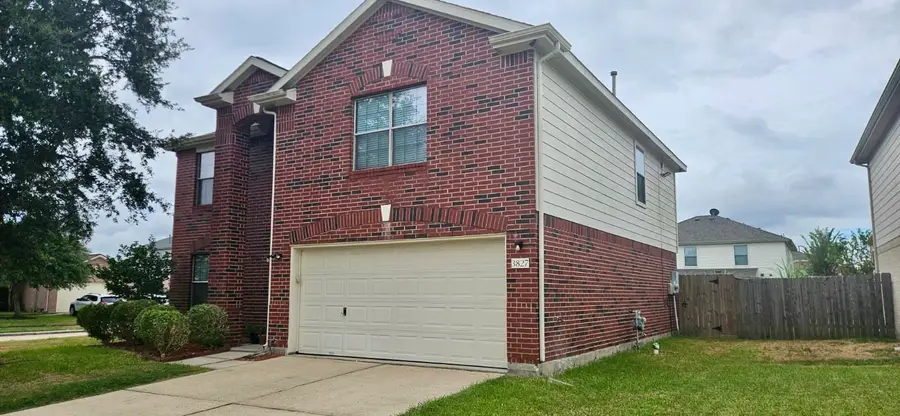 3827 Clobourne Crossing Lane, Friendswood, TX 77546 - #2